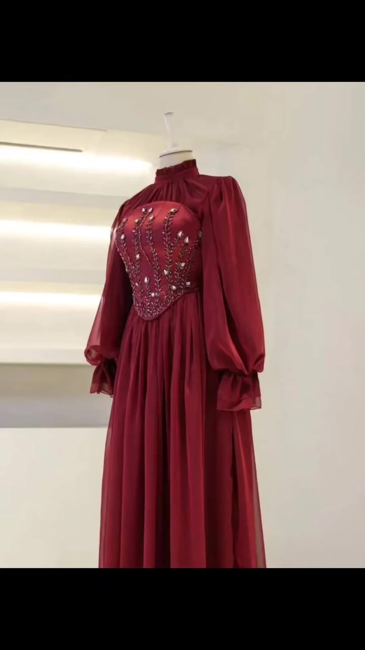 🔥 لكثرة الطلب رجع توفر فستان العيد
👗 مناسب للمحجبات وأنيق بكل المناسبات
💜 شيفون مبطن مع توب
📏 القياسات 38-40-42-44-46-48
🚚 توصيل لجميع محافظات العراق
📩 للحجز راسلونا خاص#ريمال #فستان_العيد #ملابس_محجبات #ازياء_نسائية #توصيل_لكل_العراق فساتين_راقية


**إذا كنت صاحب هذا الإعلان وتريد حذفه لأي سبب، رجاءا أرسل رسالة إلى الدعم الفني**