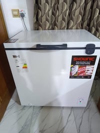 مجمده للبيع نضيفه نضافه شركه للبيع سعره 250 وبيه مجال 07816229295