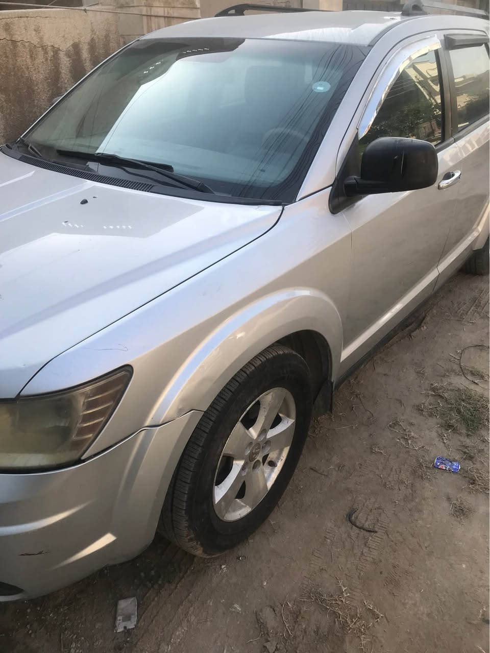 *********** دوج جورني ٦ سلندر ٥ راكب للبيع كلين تايتل سعر ٨٩ بيها مجال بسيط جدا رقم اربيل تريد وكاله او تحويل باسمك .. بغداد, العراق
