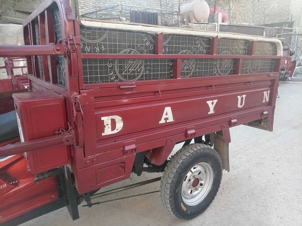 ستوتة للبيع موديل 2022 اوراق كاملة اصولية سلف هندر كاملة اكسن كبس تخم تايرات جدد مكين 2026خير من الله السعر مليون 400 وبيه مجال مكاني بغداد مدينة الصدر شارع الداخل الاتصال***********
