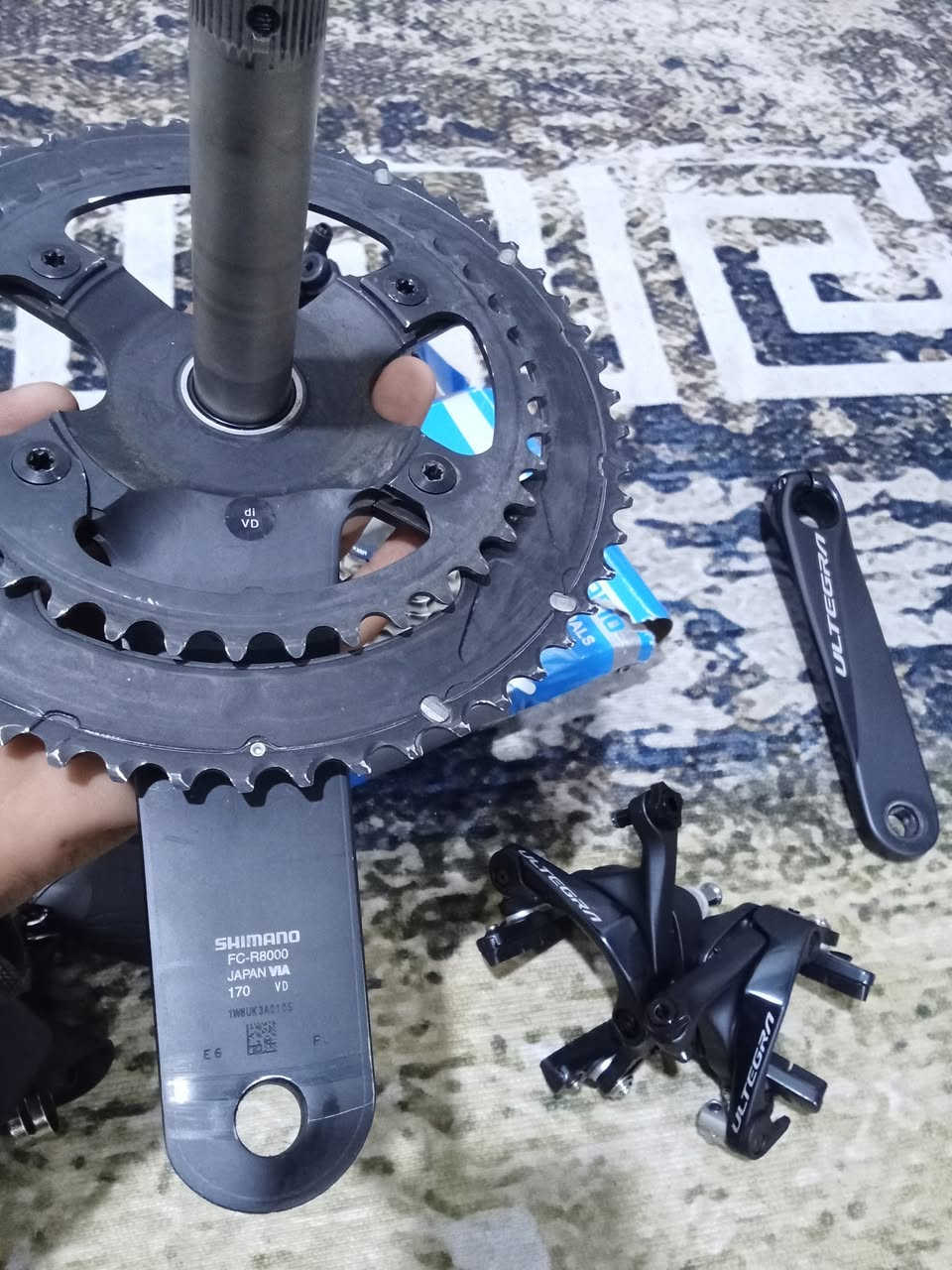 السلام عليكم 

متوفر سيت

 إولتكرا مديل 8000 ارجنال ارجنال


**إذا كنت صاحب هذا الإعلان وتريد حذفه لأي سبب، رجاءا أرسل رسالة إلى الدعم الفني**