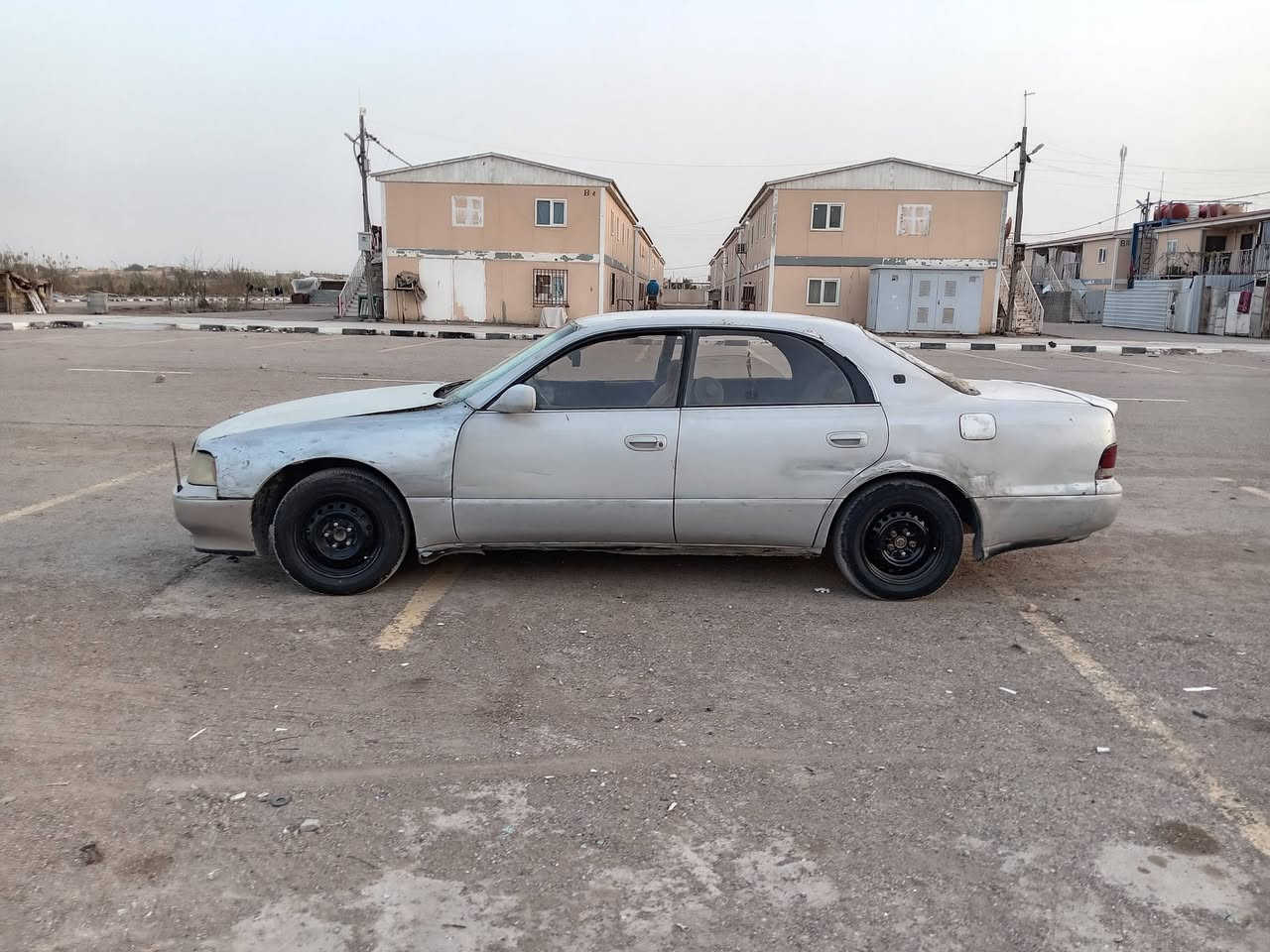 ماجسته للبيع مكينه وكير 2500 تخم تاير جديد كهربائيات كله شغاله رقم مثنئ سعر 15 شعدك مراوس نزل تصال عله رقم ***********
