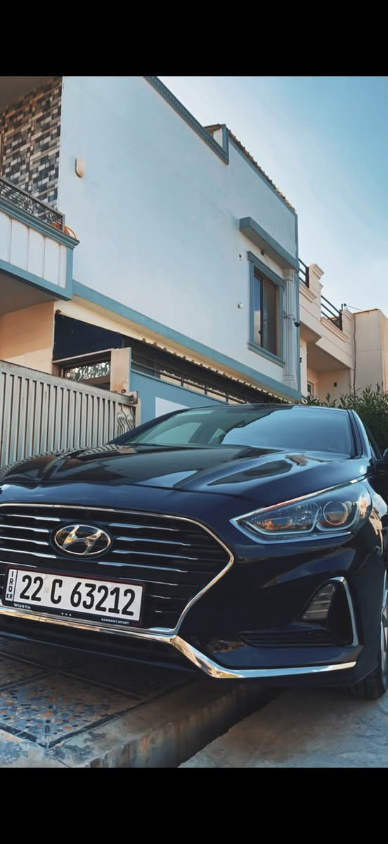 للبيع: هيونداي سوناتا 2019 نص فل-اربیل
5NPE24AF0KH785913 رقم شاصی
عدد الممشى: 50000 mile
محرك 2.4 Gdi
‎كير أوتوماتيك 6 سرعات
Apple CarPlay & Android Auto
‎كامره خلفيه 360

✅ 2 وضعيات قيادة: Sport  / Comfort
✅ رادار جانبي للنقاط العمياء
‎✅ شاشة وتحكم بالهاتف
‎✅ ويل سبورت

✅ إنارة خلفیە LED

✅تحدید سرعە

✅بیها نضام نسبە هواء الطایرات

✅ هيتر و مکیف للمقاعد الاماميه
‎✅ تبريد المكيف ثلج

✅ صيانة دورية كل 6 أشهر قطع الغيار من الشركه وعلى رقم الشاصي السياره مال جناي

🔹 حادث أمريكا.
🔹 الأضرار : جاملغ أمامي سائق صبغ مع شبر بونیت و شبر من باب السائق .
🔹 البنيد لزکە بانوراما للجماليه فقط بسبب حرارة الشمس.

🔹 المحرك والكير بشرط وغير مفتوحين المكينه ناعمه جدا بدون نوكنك
السنويه جديده باسمي بدون غرامات لحد2030 
ايرباك ما طاك
‎🔹 رقم الشاصي موجود بالصور للفحص.

السيارة نظيفة جدا مابيها مصرف ربع دينار
السعر 150 ورقه و معاملە
مکان : اربیل
📞 للاستفسار: ***********
--------------------------------------------------------
هیۆندای سۆناتا 2019 نیو فول - هەولێر بۆ فرۆشتن
ژمارەی شاسی: 5NPE24AF0KH785913
ڕۆشتن : 50,000 مایل
مەکینە: 2.4 GDI
‎گێڕ: ئۆتۆماتیک 6 خێرایی
‎سیستەم: Apple CarPlay & Android Auto
کامێرا: دواوە 

✅ 2 شێوازی لێخوڕین: Sport  / Comfort
✅ ڕاداری تەنیشت (خاڵی کوێر - رادار نقطة عمياء)

‎✅ شاشە و حەکەم (کۆنترۆڵی سەر سوکان)
‎✅ وێڵ سپۆرت
✅ کوشنی شۆفێر +سەکن هیتەر و ساردی کوشنەکانی پێشەوە
✅ لایتی دواوە تەکامول LED

✅تحدید سورعە

✅نیزامی پیشاندانی هەوای تایەکان
‎✅ تەبرید (مەکەیف) زۆر سارد وەک بەفر
‎✅ سێرڤسی دەوری 6 مانگ جارێک کراوە، هەموو پارچەکانی لە شەریکە بەپێی ژمارەی شاسی کڕاوە (سەیارەی ماڵەوەیە)
‎🔹 حیسابی ئەمریکایە.
🔹 زیانەکان (بۆیاخ): چاملغی پێشەوەی لای سایەق لەگەڵ بستێک لە دەرگای سایەق و بستێک لە بۆنیت بەبێ ناو گرتن.
🔹 بۆنێت: تەنها بۆ جوانی لەزگەی پانۆڕاما کراوە بەهۆی گەرمی خۆرەوە.
‎🔹 مەکینە و گێڕ بە شەرت و نەکراونەتەوە، مەکینەکەی زۆر نەرمە و هیچ تەقە و کێشەیەکی نییە (بدون نوكنك).
🔹 سەنەوی نوێیە و بە ناوی خۆمەوەیە، بێ تا ساڵی 2030.
🔹 ئێرباگی نەتەقیوە
‎سەیارەیەکی زۆر خاوێنە و ماڵی دۆستە، یەک دینار مەسرەفی تێدا نییە.
نرخ: ١٥٠ وەرەقە و معامەلە(دەفتەر و پەنجا وەرەقە)
شوێن: هەولێر
📞 بۆ پەیوەندی و زانیاری زیاتر: ***********
