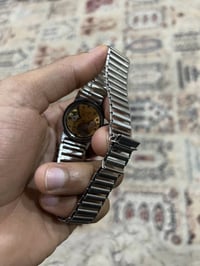 ساعة • غير معروف • تفاصيل قليلة