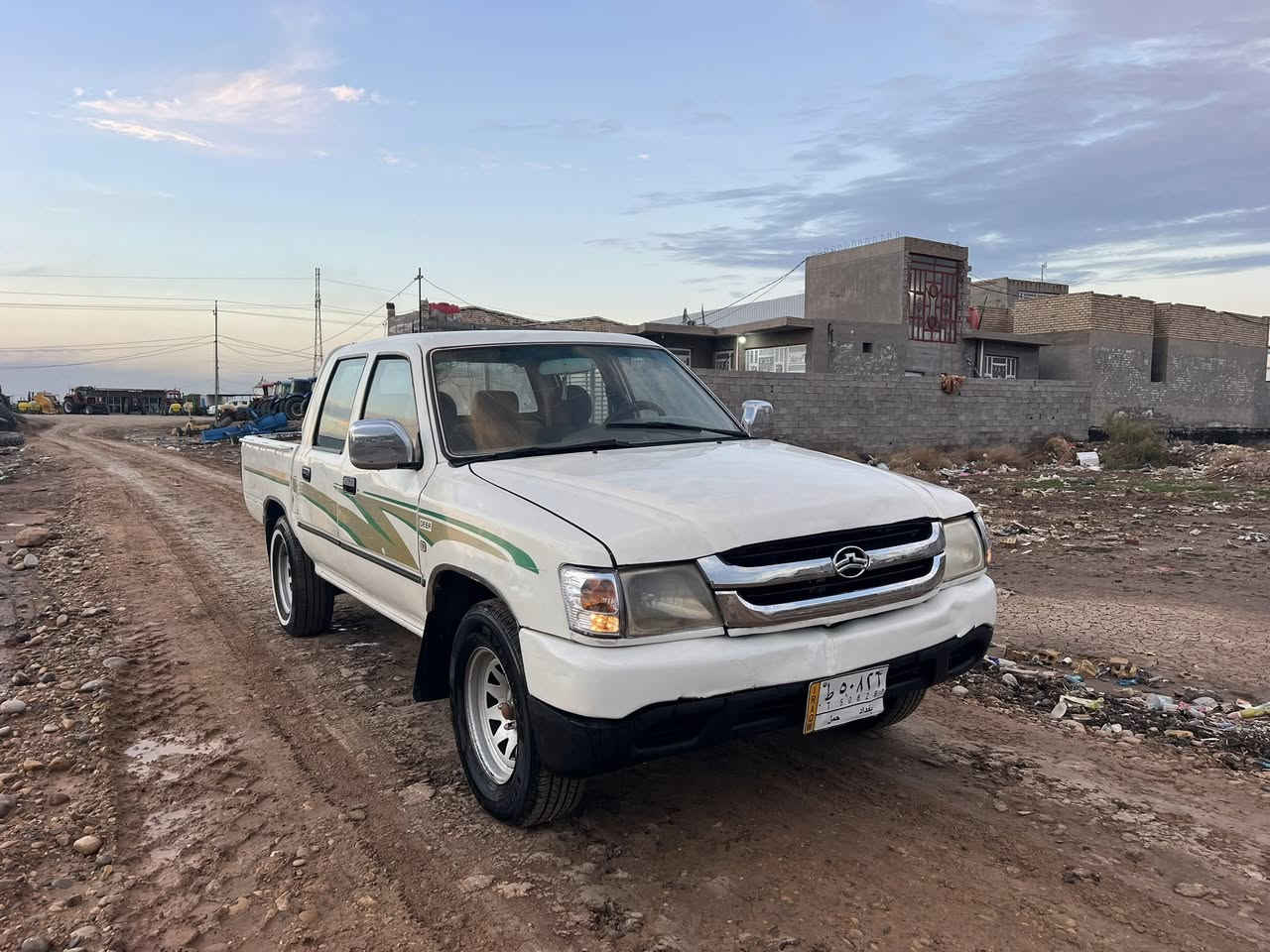 بيكم صيني موديل 2007
كفاله عامه من صبغ والخياس
عل وضع شركه سياره حلوه جديده 
مكاني واسط الزبيدية 
السعر 43 بيه مجال للشراي
  ***********
***********
