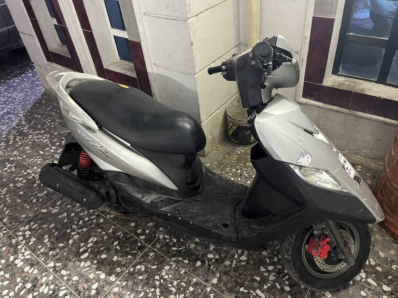 ماكس ثعلب 140 للبيع السعر 350 مكاني بغداد الشعلة مستعجل ع البيع . 
الهاتف / ***********
