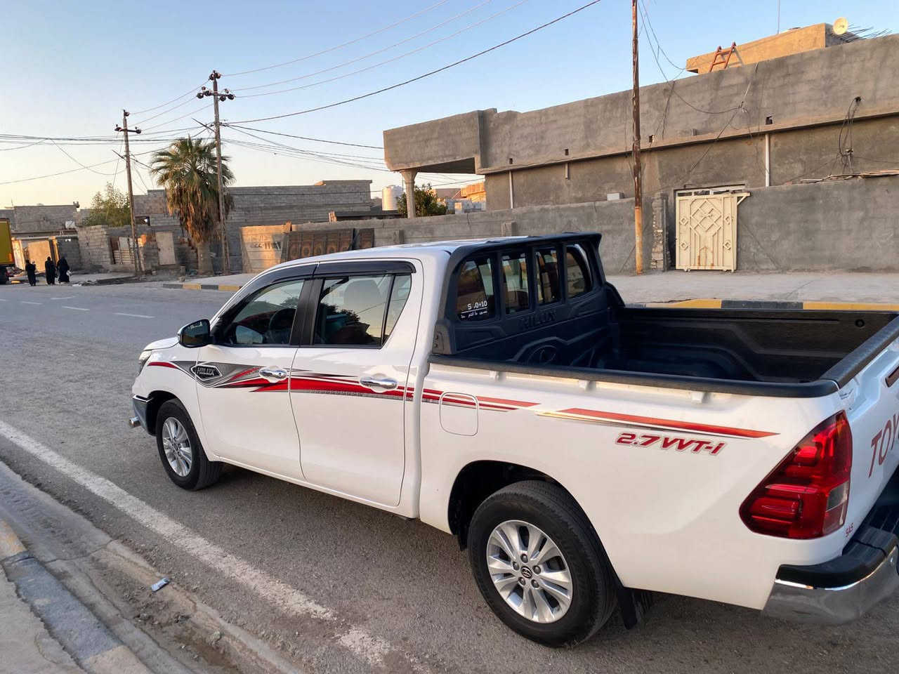 السلام عليكم للبيع بيكم هايلوكس موديل 2024رقم بغداد بسمي تحويل مباشر مكفوله كفاله عام لسونار موجود بلمنشور مكان السياره بعقوبه اتصل وتدلل *********** ابو غيث
