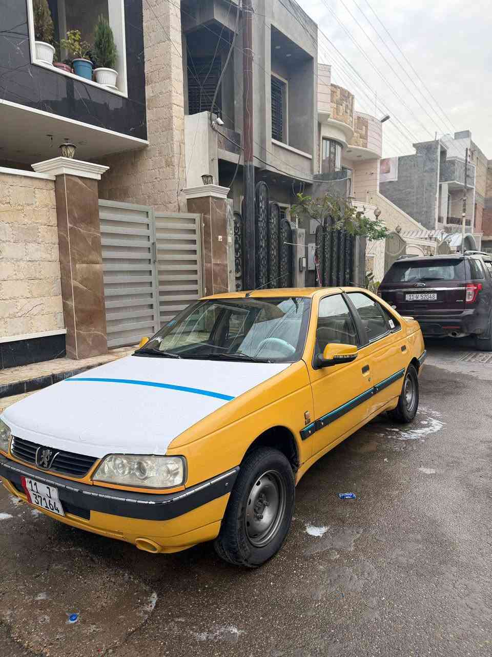 سلام عليكم للبيع بيجو مديل 2015 بيه صبغ جاملغ خلفي مكينة كير صدر تخم تاير خير من الله تبريد ثلج سياره حلوه جاهزة من جميع نواحي كهربائيات كله شغاله رقم بغداد دولي تحويل مباشر بسمي مصفره هيئه وغرامات سعر 35 وبيه مجال للطيبين مكان بغداد حي الجهاد شارع الشارقه رقمي ‏‪***********‬‏ / ‏‪***********‬‏
