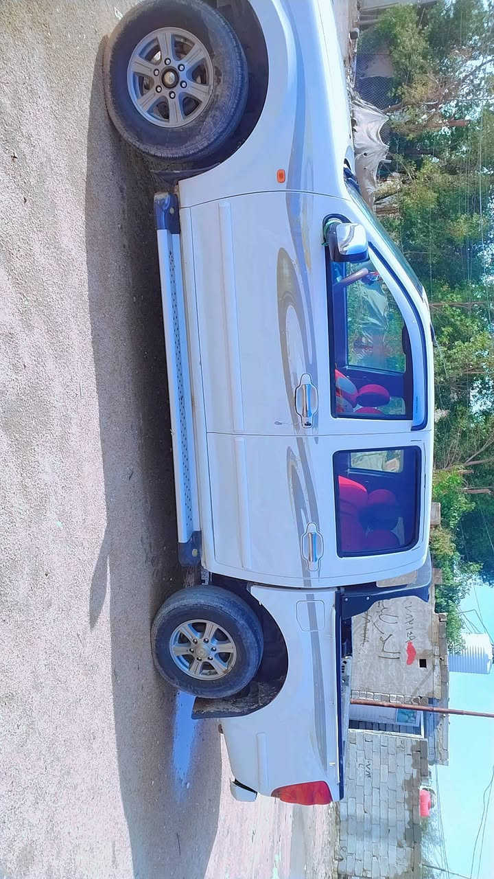 سلام عليكم بيكم كريت ويل 2013مكفول كفاله مكينه وكير مكفولات تخم تاير جديد حداديه جديده تبريد ثلج تدفأه كهربأيات كله شغاله مكان سياره نجف سعر 72 وبيه مجال *********** استفسار اتصل
