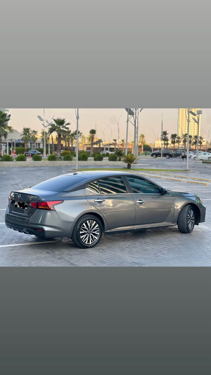Nissan altima2025
نیسان التیما 
مۆدیل ۲٠۲٥
سەیارەکە ٦پارجەی بۆیاخە بئ داخلی 
ارباک سوکان شان سیستەمە 
سەیارەکە مواسەفات SV
۱٤مایل رۆشتووە دەکاتە ۲۲کم
بەناوی خۆمە تازە رەقەم کراوە 
هەیکەلی جوانە 
تەزرەی نیە 
هەموو شتی جاهیزە یەک دینار مەسرەفی نیە 
کارەبایی هەموو شتی بەشەرتە 
بەردی گزۆزی بیلادی تیدایە 
بۆ زانیاری زیاتر پەیوەندی بکە 
***********
***********
Watsap
واتسئاب Singapore
