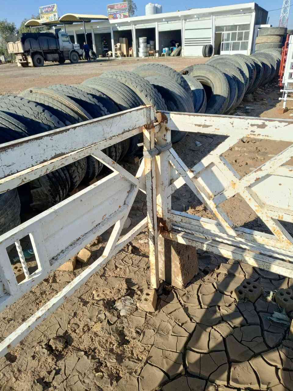 السلام عليكم اخوان لبيع محجر كيه نثيه بي خياسات سعر،100 الف مكان بغداد تقاطع نهروان ***********
