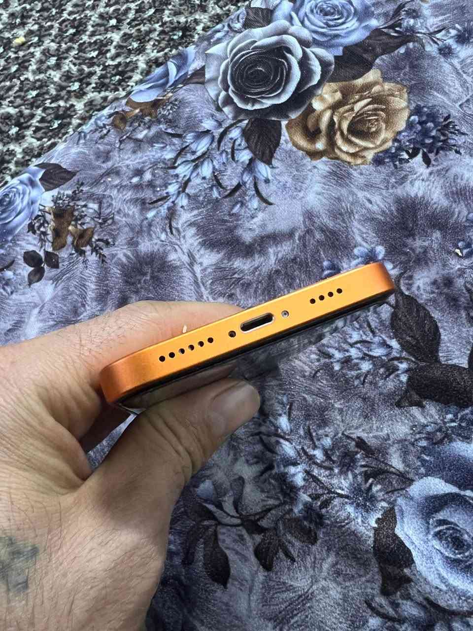 آيفون xr  محور 17 برو طبق اصلي
ذكره 64
مبدل بطاريه فقط 
باقي كلها بلادي 
سعر 200 ألف 
عنوان أربيل


**إذا كنت صاحب هذا الإعلان وتريد حذفه لأي سبب، رجاءا أرسل رسالة إلى الدعم الفني**