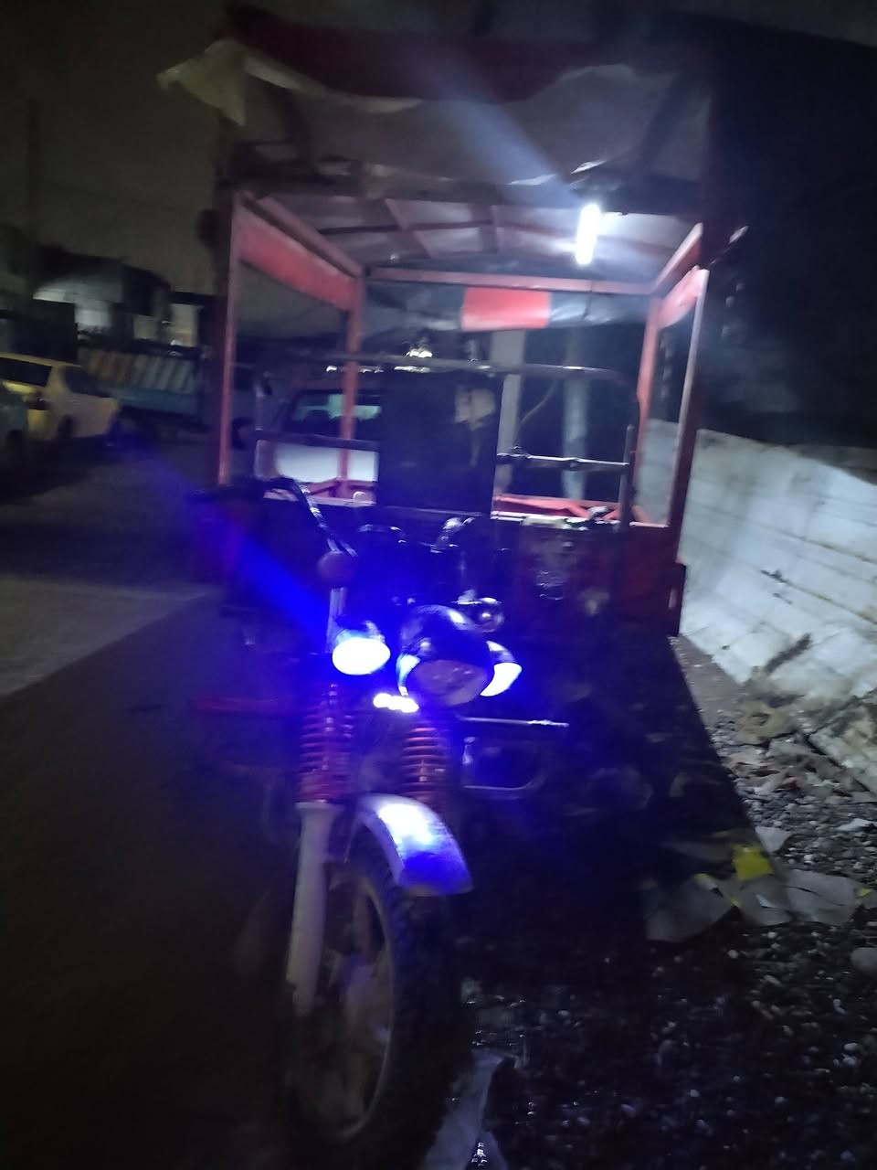 السلام عليكم ستوته مال مخضر  موديل 2016 محرك 2025 ما مفتوح كهربايت شغاله شاصي ملحوم  السعر 650 وبيها مجال الرقم *********** واتساب
