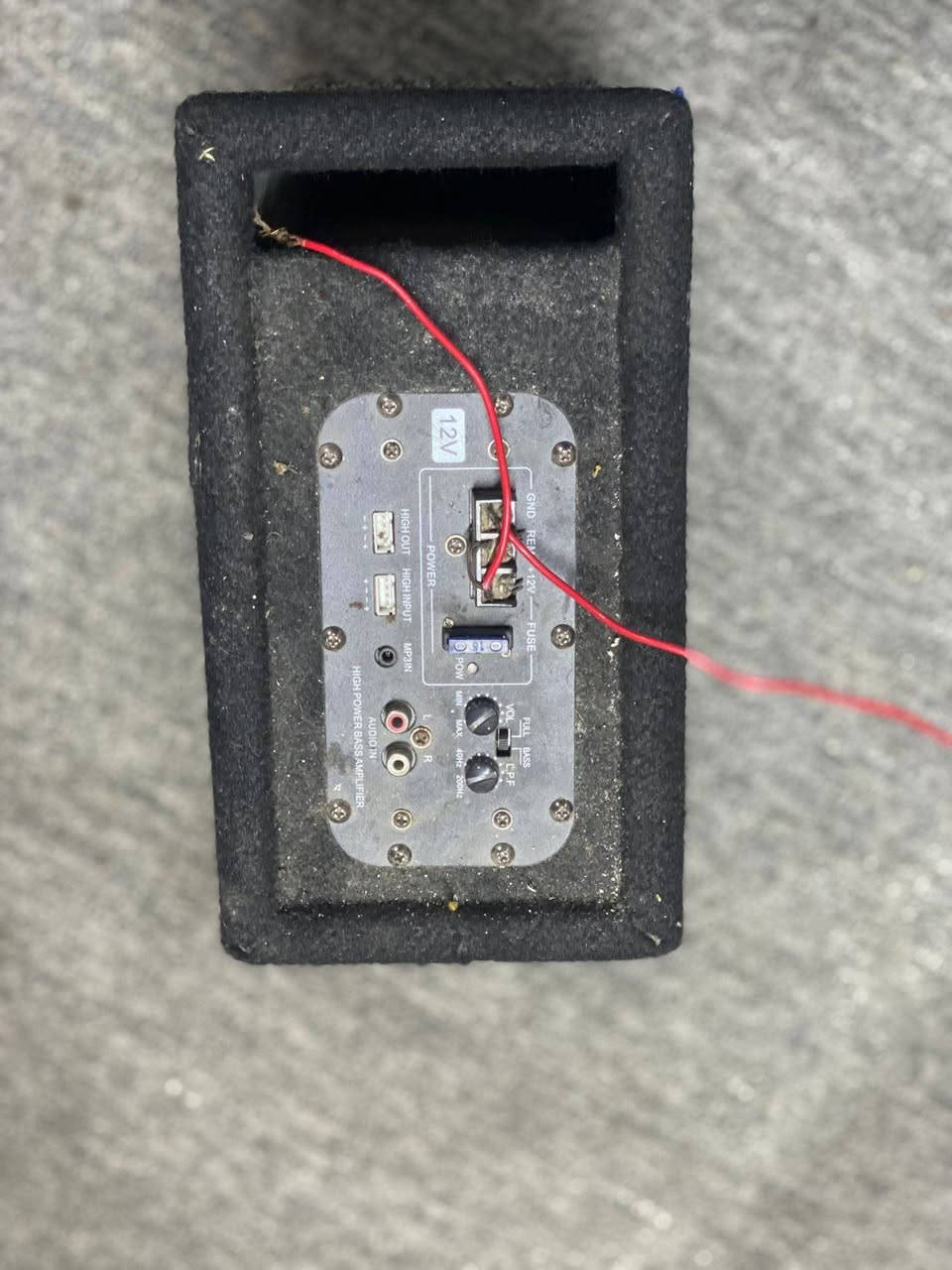 السلام عليكم يا ولد مضخم صوت اصلي الله شاهد ماخذه ب 65 ما مستعمل هواي صوت حلو مضخم حلو بس انا بعت التيك توك ونزلته لان محتفظ بيه سلعه زينه خير من الله ورايده ب 45 وبي مجال بسيط علواني بصره شارع القائد حيانيه


**إذا كنت صاحب هذا الإعلان وتريد حذفه لأي سبب، رجاءا أرسل رسالة إلى الدعم الفني**