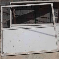 محل واجهة • للبيع • شهربان