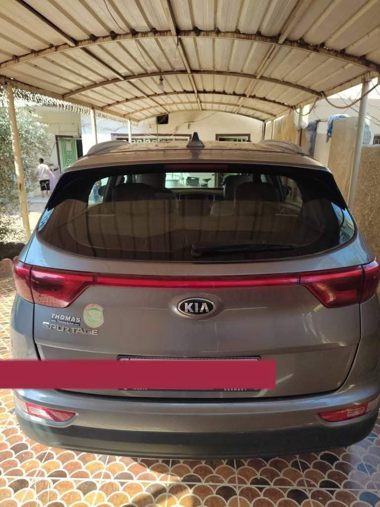 كيا سبورتج ٢٠١٨
رصاصي
وارد امريكي
2.4  4سلندر
Lx نص فول
مقاعد قماش
تحكم ستيرن
فور ويل
كرسي السائق كهربائي
تدفئة مقاعد تبريد قطعتين
بدون ضرر ولاتبديل ولاصبغ (كلين تايتل)
حساسات الاطارات
مثبت سرعة
3وضعيات قيادة(ECO_SPORT_NORMAL) 
كامرة خلفية
مانع انزلاق
تبريد تدفئة شغال
محرك بلادي غير مفتوح
مكينة نضيفة 
كهربائيات كلها شغالة
 
مكان السيارة :ديالى قضاء بعقوبة ناحية كنعان
***********
