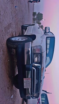 موديل ٢٠٠٠ • رقم بصرة • نضيفه