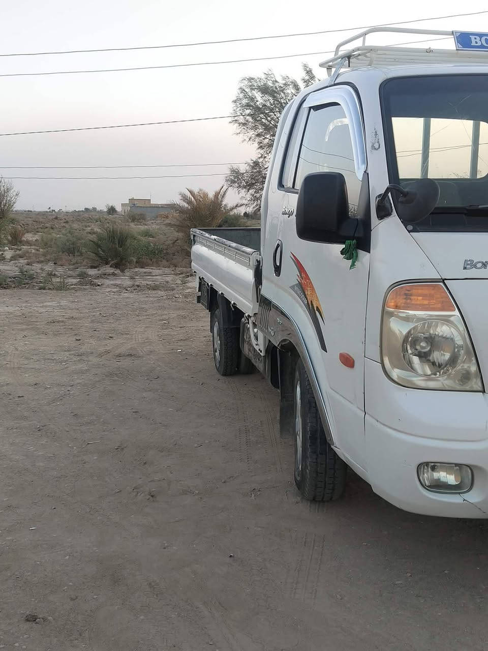 سلام عليكم سياره كيا حمل موديل 2007 كفاله كير شاصي محرك حداديه كامله اتخم تايرات سنويه 28 رقم بابل  مكان الناصري رقم ***********
