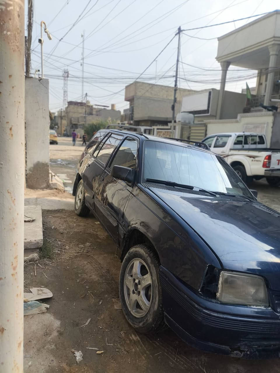 السلام عليكم سياره ابل كاديت موديل 91 سياره نظيفه قشرها نظيف ماكينه الجديده سياره ب15 مكاني بغداد *********** في واتساب الكورك/***********
