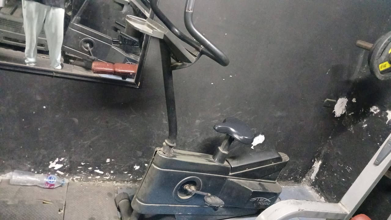 للبيع عجله مستورده ٠١٠١٦٤٣١٣٥٩برخس الطراب


**إذا كنت صاحب هذا الإعلان وتريد حذفه لأي سبب، رجاءا أرسل رسالة إلى الدعم الفني**