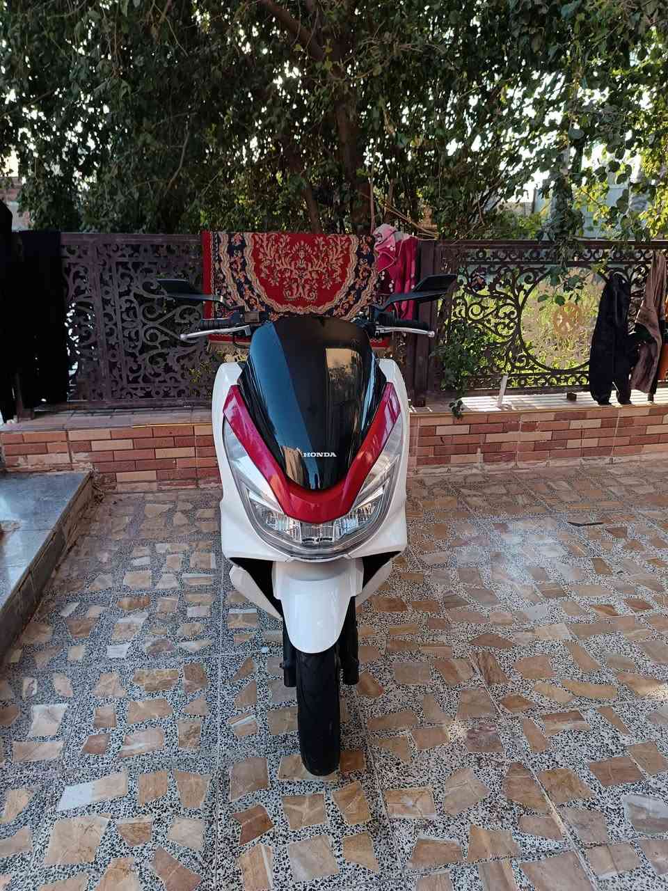 بيسي اكس جيل ثاني ياباني الدراجه خير من الله مكينه ناعمه شلعه معدل فول الدراجه مال جناي كهربائيات كلها شغاله حساس ازدحام حرف A الشراي يتصل 
*********** السعر 11ونص العنوان بغداد
