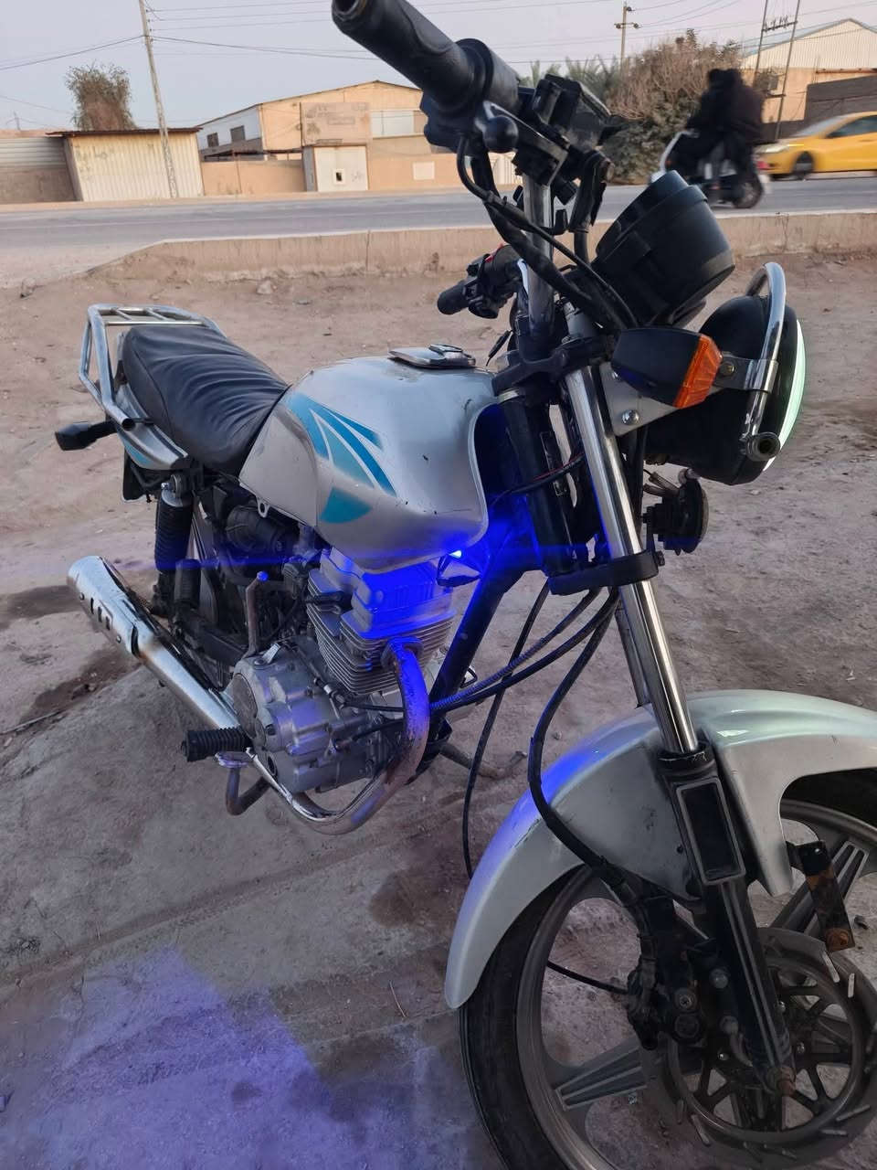 دراجه دايون عضم كلك موديل2018 كامله مكمل ما بيها نقص البكان طويريج السعر 400الف قفل للشراء التواصل عبر الرقم *********** ملاحضه ما متواجد فيس خابرني و تدلل
