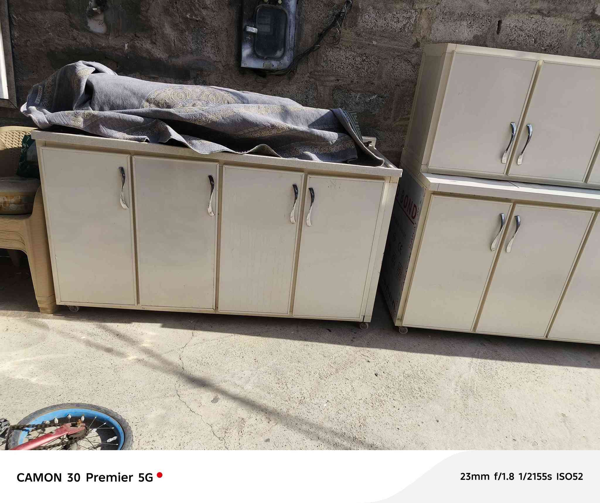 كةوةنتةر بؤ فروشتن زؤر خاوين و بي كيشةية مواد ساراي ئةسل موشتةرى جات هةولير كةوةنتةر ٣مةترو نيو مغسةل ١٨٠سم أربيل, العراق


**إذا كنت صاحب هذا الإعلان وتريد حذفه لأي سبب، رجاءا أرسل رسالة إلى الدعم الفني**