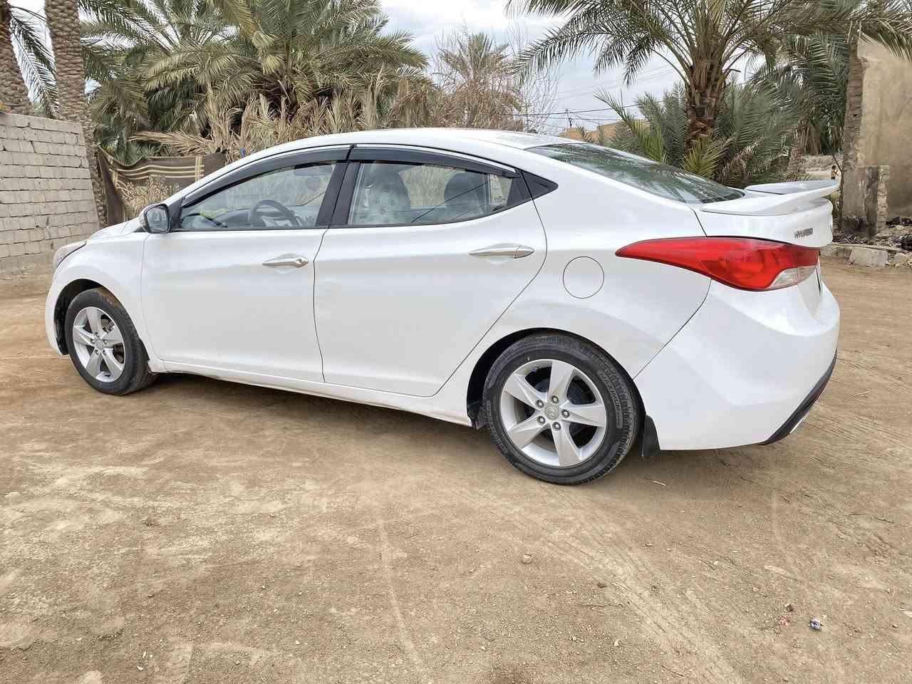 السلام عليكم النترى موديل 2012 مكينة 1600 اكير نضيفات تبريد تدفئ بيها قطعتين صبغ جاملغ ايمن خلفي والباب فقط رش بدون دخال بيها سونار سياره نضيفه وجاهزه مكان نجف السعر 98 للأستفساراكثر اتصال على الرقم التالي
 ‭0783 349 7119‬
