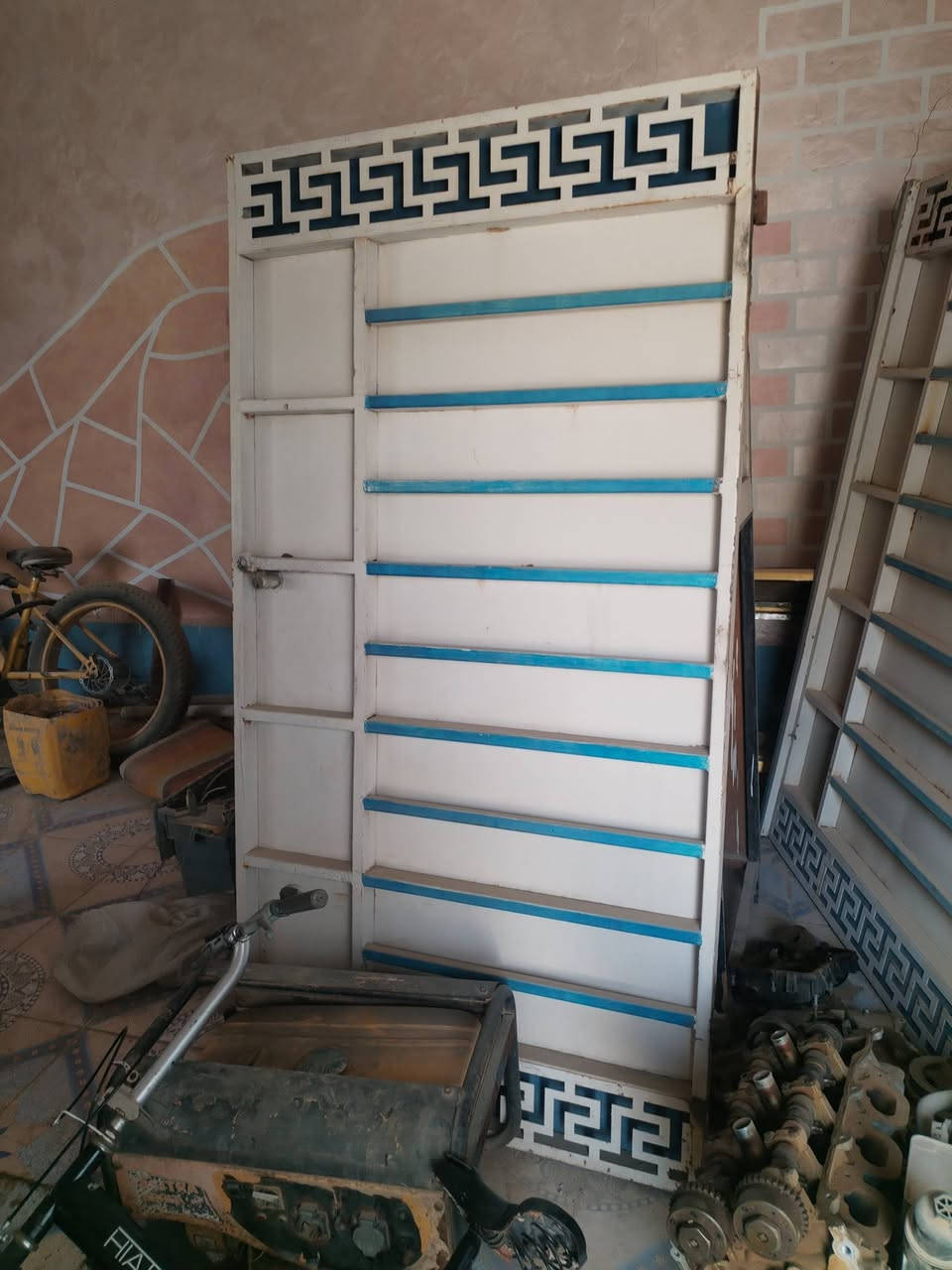 يالله سلام عليكم متاح باب اسلايت سعره ٣٠٠ وبي مجال باب نضيف شيلامانات سعر الوحده ٤٠ وبيهه مجال طول خمس متر مكاني ناصريه مركز خاص مفتوح وهاذه رقمي ***********
