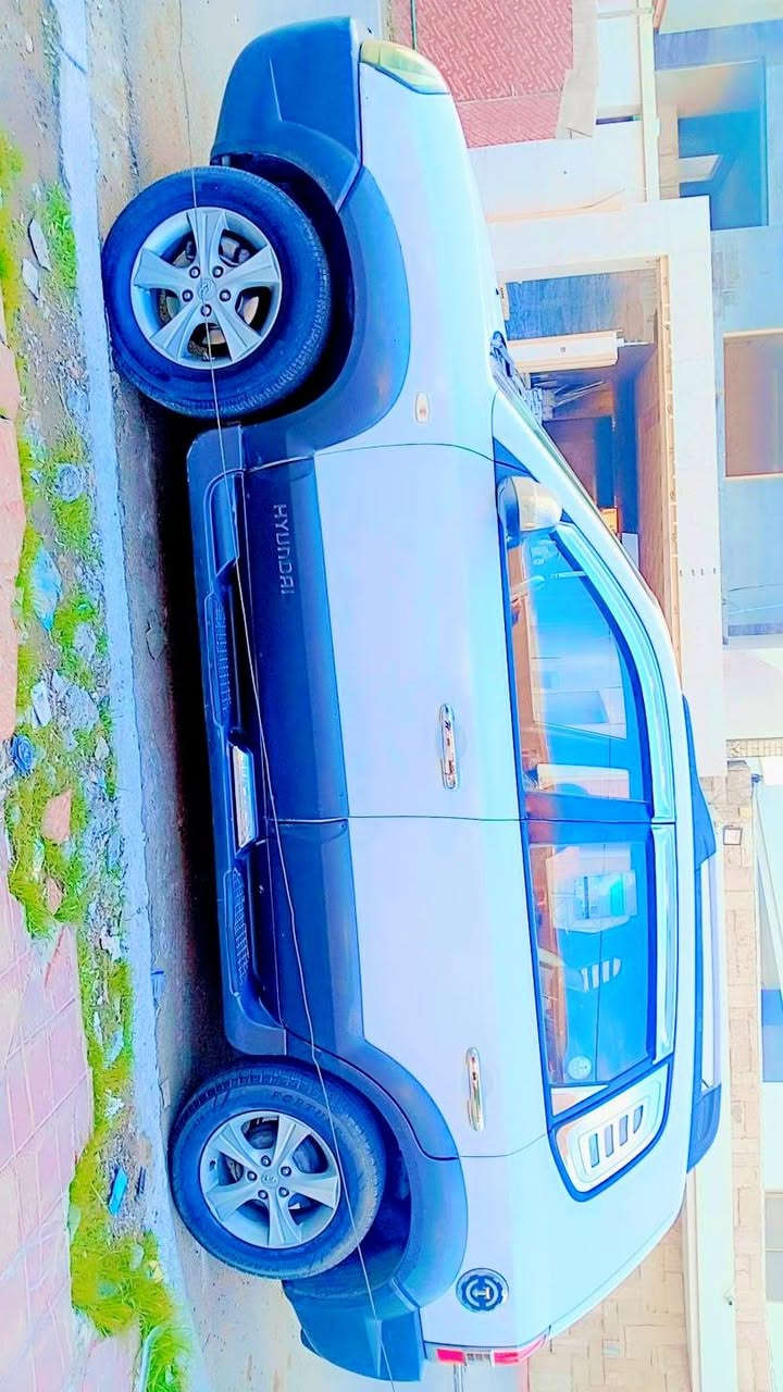 السلام عليكم ورحمة الله وبركاته كيه سبورتج 2009 وضع الشركه سياره خير من الله كير مكينه قطره صبغ مآبيها تخم تاير تبريد تدفئه شاشه كوله شغال
مكان سيارة واسط الشحيميه الاتصال على الرقم
بي واتساب***********
