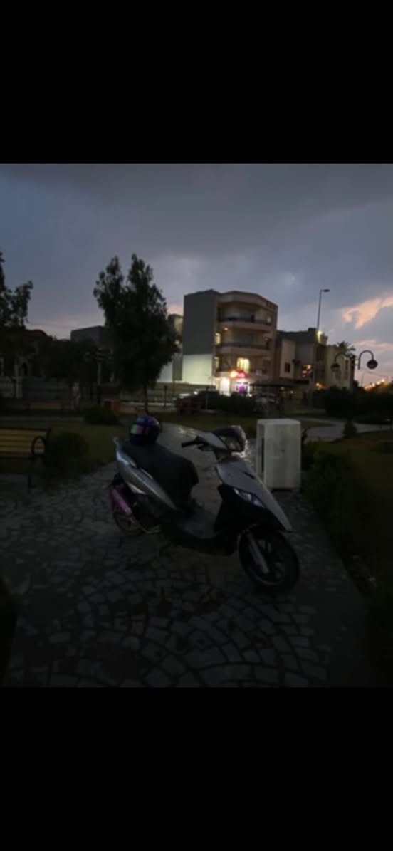 ثعلب رمبه للبيع دراجه نضيفه نكره قبل فتره نازله من الرمبه مزوده بيه صدر رياضي وياله مشيف كشن رياضي فج رياضي الدراجه نضيفه كابريتر دراجه نصبته حلوه نكره اي وقت السعر 950 بيه مجال بسيط المكان بغداد المنصور لل تواصل وتساب فقط ***********
