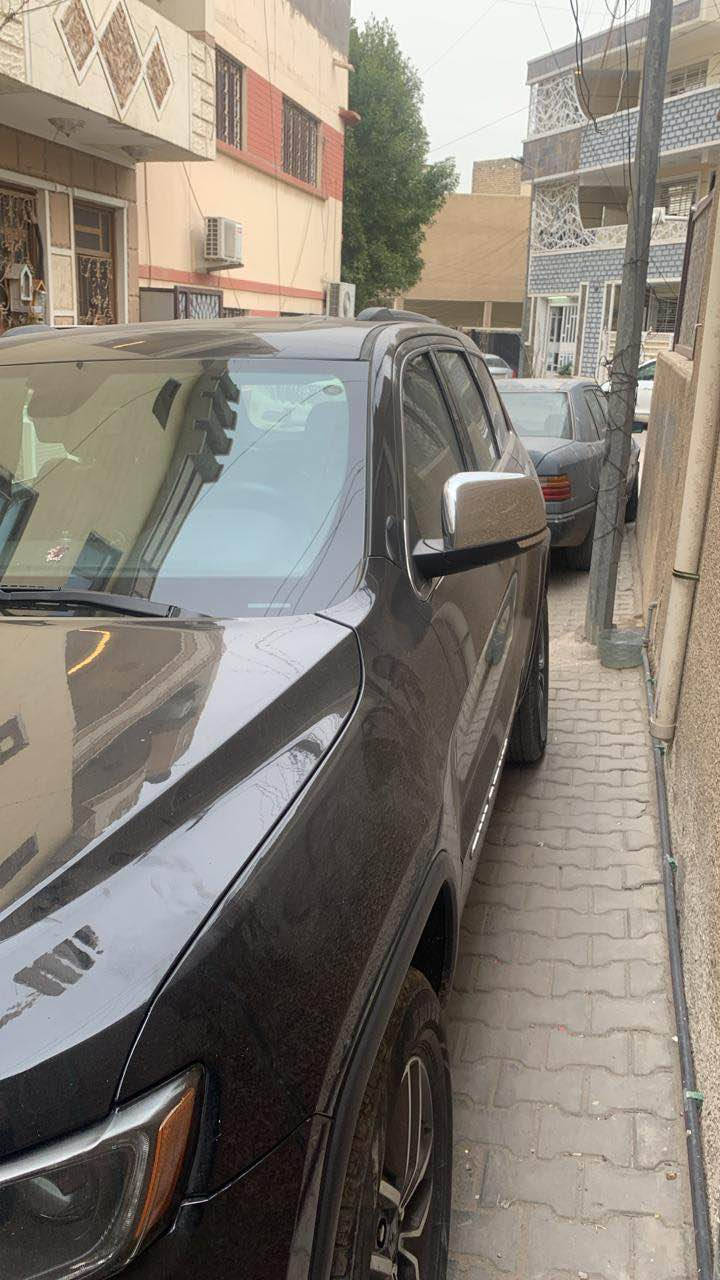 سلام عليكم 
جيب 2019  لمتدد بدون ايرباك
وارد امريكي صور حادثه و سوناره منشوره 
مواصفاته معروفه المتدد
السياره جديده و مابيه نقص
مكان السياره بغداد الحرية او اعظمية
***********
معروضه 235 و بيه مجال بغداد, العراق
