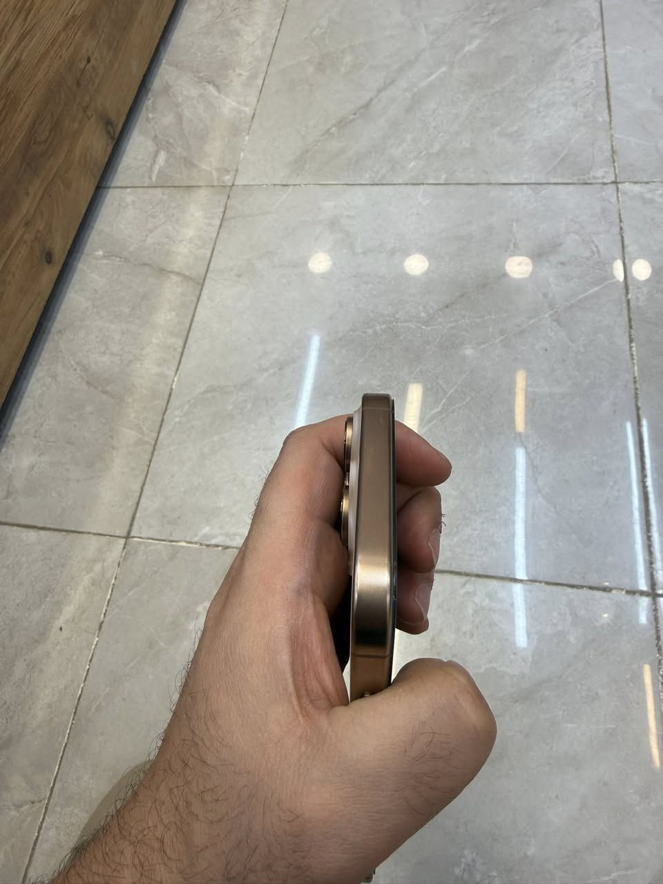 السلام عليكم ايفون 📱 16 برو ماكس الذاكرة 256 الباتري 100 مشحون 116 مرة الجهاز داخل الضمان الوكالة 9 اشهر كامل ملحقات عربي سيمكارت نظافة الجهاز بدون اي زلخ أو حتى نمش 
1550 الاتصال ***********
