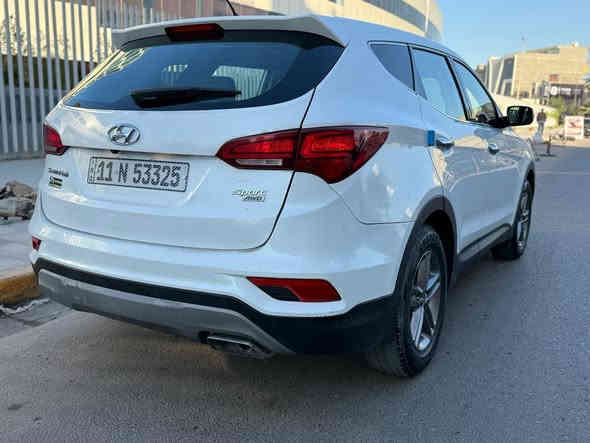 سنتافي 2018  
على وضع الشركه (كفاله عامه كلين تايتل ) مكفوله صبغ تبديل شخوط رقمها بغداد 
مكينه (2400) سبيرها منازل ماشيه 53
كير مكينه خير من الله 
سياره جديده بلباكيت بمعنى الكلمه ترايها زيرو   
 
سعرها ١٦٣ بيها مجال بسيط 

مواصفات 
حساس خلفي 
فول تحكم ستيرن
كامره خلفيه
لدات امامي خلفي 
كشنات (شركه) اصلي
 قطع تبريد قطعتبن
ملحقات (جك  + سبير  بعدهن ممستخدمات)

مكاني بغداد 
رقم استفسار ***********
