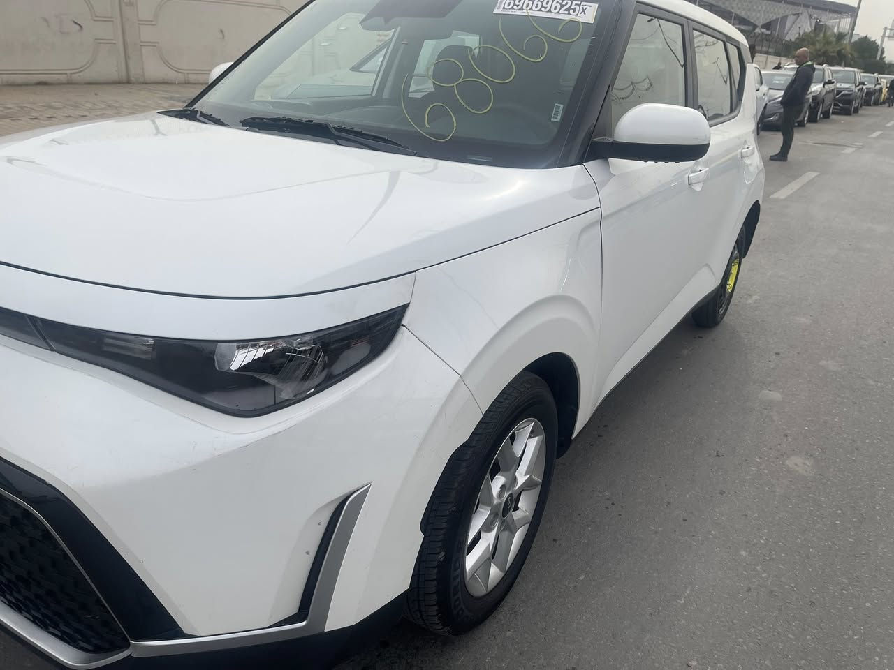 السلام عليكم
كيه صول موديل 2024 صور الحادث موجوده بل منشور فقط بنيد مبدل موصفات LXمعروفه السعر 140 الاستفسار *********** السياره بدون رقم منفيس بسمي
