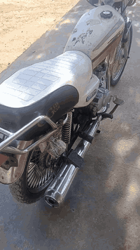 السلام عليكم تايكر 20  نضافه شرط معدل محرك كهربائيات كامل بيع ويرهم معارض بستوته ونطي فرق شراي تصل ***********
