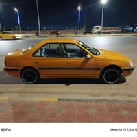 اخوان بيجو موديل ٢٠ السيارة  فقط بيه شخط بسيط باب الخلفي بدايه ضعف بلم...