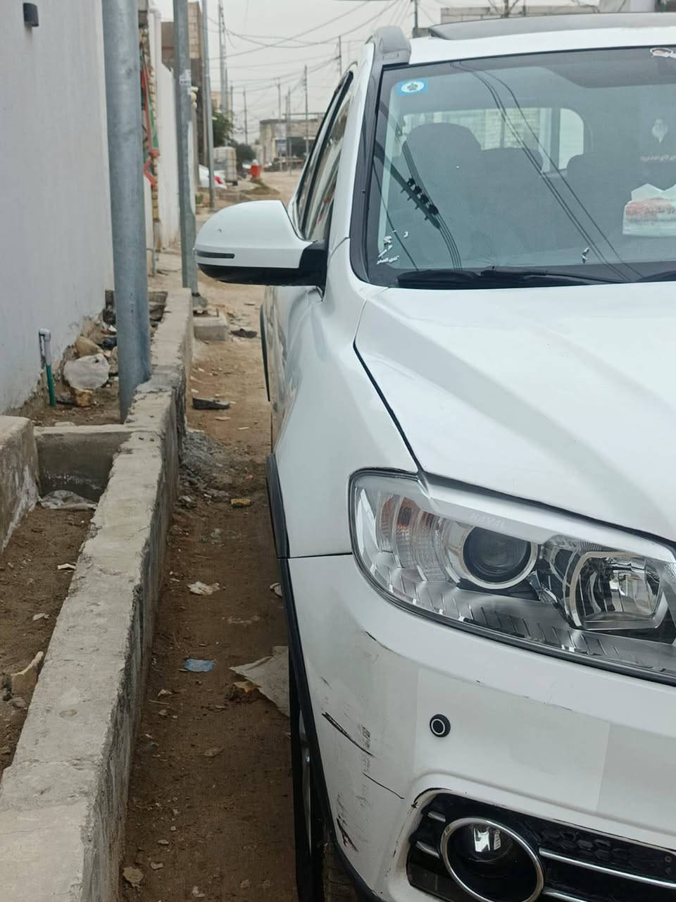 السلام عليكم بيع او مراوس حسب القناعة هافال H6 موديل 16 فتحه طقتين منظومة غاز مع كارت الصيانه باي محافظه ماشيه 267 الف كم حقيقي قابله للزياده بس  بيها دحجه ستوته يم اللايت الايمن والباقي السونار موجود رقم بغداد دولي سنويه 28 خمسه راكب تبريد تدفئه كشنات تبريد نظام ايكو بلوتوث ثلاث كامرات اثنان جانبيه وواحده خلفيه دواره
شاشه اندريود كبيره  وحساسات اماميه وخلفيه تحكم ستيرن جهتين مثبت سرعه الكشنات والارضيه جلد بلاجكتورات لدات اماميه لدات ترحيب خلفيه واماميه  كشنات كهربائيّة  محرك 4 اسلندر كير اوتو محرك وكير بلادي اصل مسيبوشي مري شفط اشاره بلمري مضخم صوت بلادي  لايت زنون تخم تاير وباتري جديد  السياره بلنجف السعر 95مراوس حسب القناعه


**إذا كنت صاحب هذا الإعلان وتريد حذفه لأي سبب، رجاءا أرسل رسالة إلى الدعم الفني**