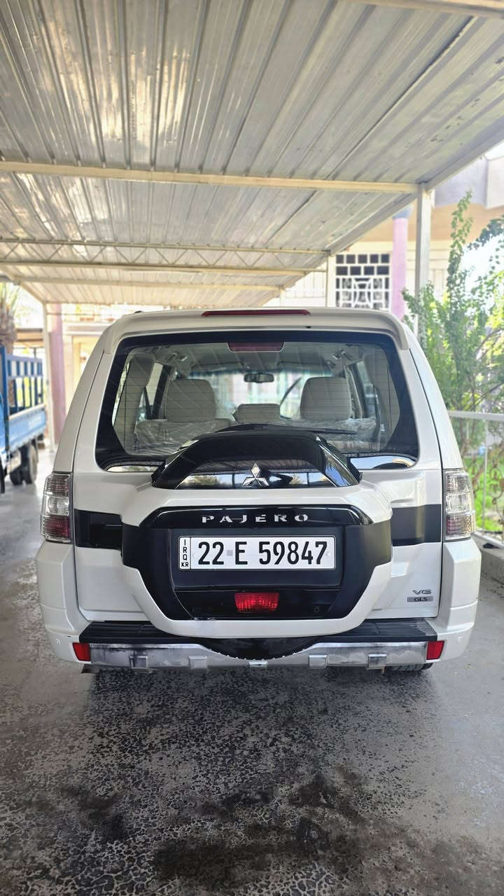 سلا عليكم
باجيرو               2017
مكفوله كفاله عامه من كل النواحي 
مواصفات.    عاديه
تحكم ستيرن جهتين
مري شفط
ماشيه 124 الف حقيقي
سونار بل منشور 
مكينه.    3،600
مكان بغداد الشعب
سياره اخت الزيرو
السعر                                          (178)
وبي مجال 
الرقم *********** واتساب 
مع تحياتي للجميع 🌹
