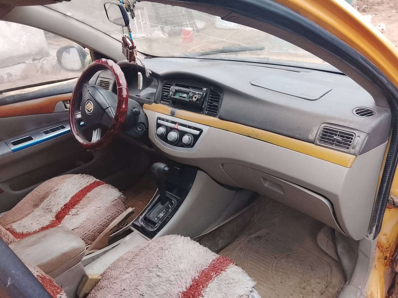 ياالله السلام عليكم سياره ليفان م 11 رقم بغداد صدامي تحويل صاحبها يريد يحولها مكينه وكير كورلا خير من الله لاصرف ولاتبخير كير اوتو كهربائيات شغاله تخم تاير ويل كب حداديه جيده الكشر كدامك السعر 14 وبيها مجال قليل مكاني بغداد اليوسفيه الشراي يتصل وبيك خير ودلل ***********
