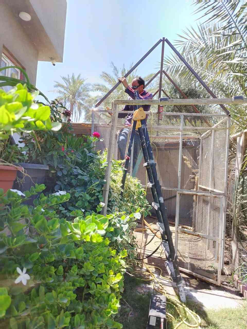 حداد متنقل الرزق ع الله ***********
