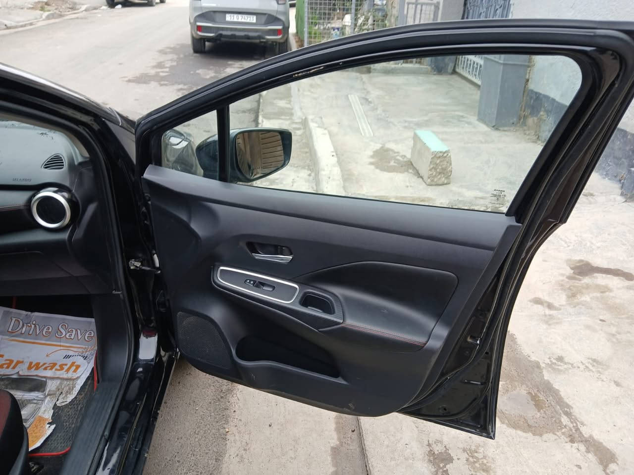 السلام عليكم
نيسان فيرسا محرك 1600 دبل نوزل موديل 2024 ماشيه 24 ميل بعدها زيرو و عل الشركه ( بصمه كامرا شاشه كار بلي حساس خلفي وجانبي رادارات نقطه عمياء وقوف ذاتي عند السرعه وقوف ذاتي عند الرجوع بصمه ابواب تشغيل عن بعد تدفئه كشنات  تحكمات ستيرن+ تخم تاير جديد شاده ) بيها قطع صبغ بدون تكمه او قمارة ابيع حزام او ابيع عام الي يجي يكلب ويقتنع وياخذها بالعافيه وسعرها جوة السوك ب 113وسياره بسمي وسنويه وهزه ورقم جدد   للاتصال ***********
