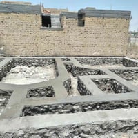 شقل حسب الطلب عباس ال مري تلفون ٠٧٨٢٧٩١٣١٨١ البناء حجر الأساس