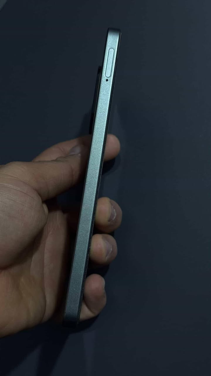 ريلمي C67
ذاكرة 256
ذاكرة 8+8
معالج سناب دراكون 
السعر 145


**إذا كنت صاحب هذا الإعلان وتريد حذفه لأي سبب، رجاءا أرسل رسالة إلى الدعم الفني**