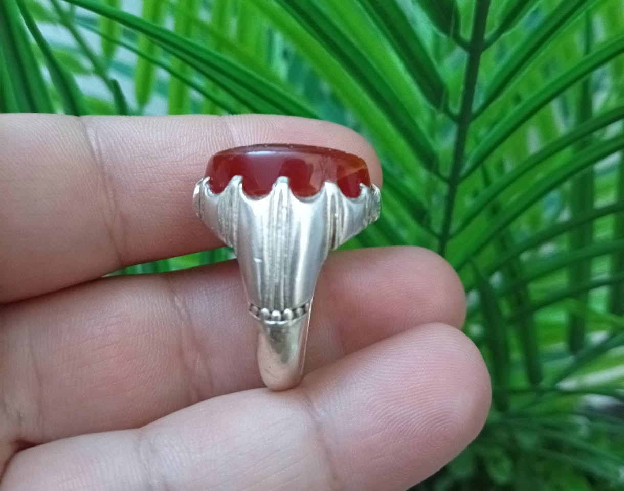 خاتم عقيق مخطوط صياغه ثقيله ختم فضه وختم صياغه سعره 60 بي مجال الخاص مفتوح


**إذا كنت صاحب هذا الإعلان وتريد حذفه لأي سبب، رجاءا أرسل رسالة إلى الدعم الفني**