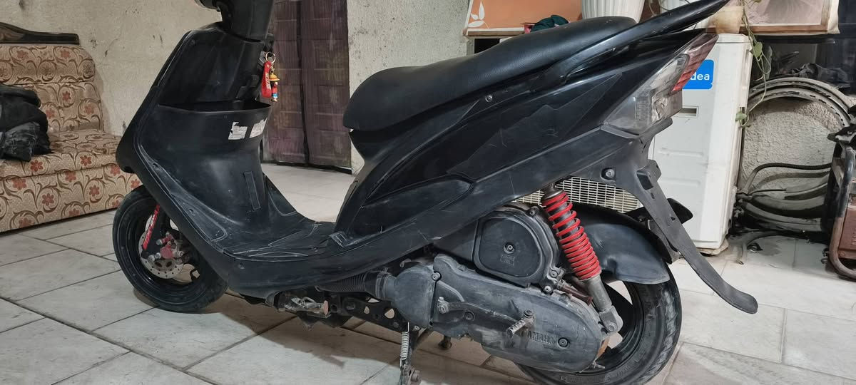 سلام عليكم دراجة ماكس عدلة برغي ما مفتوح بيها دراجة كلش نضيفه ومرتبة مال رنبه كلشي بلادي بيها السعر خاص رقم تلفوني
***********
