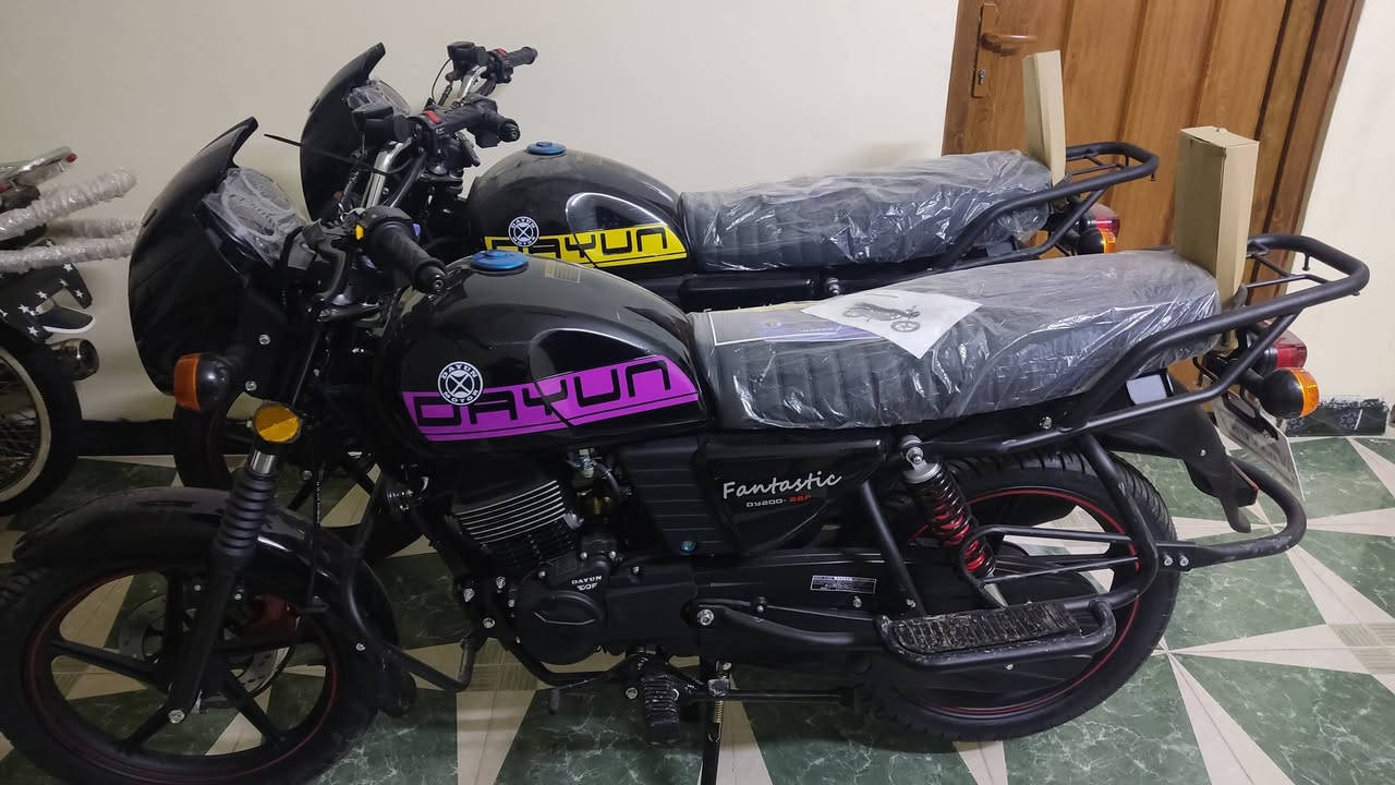 ماطورات للبيع صفر بيدك تخلي بانزين مليون و400 أو مراوسة شراي يخابر وتدلل ***********
