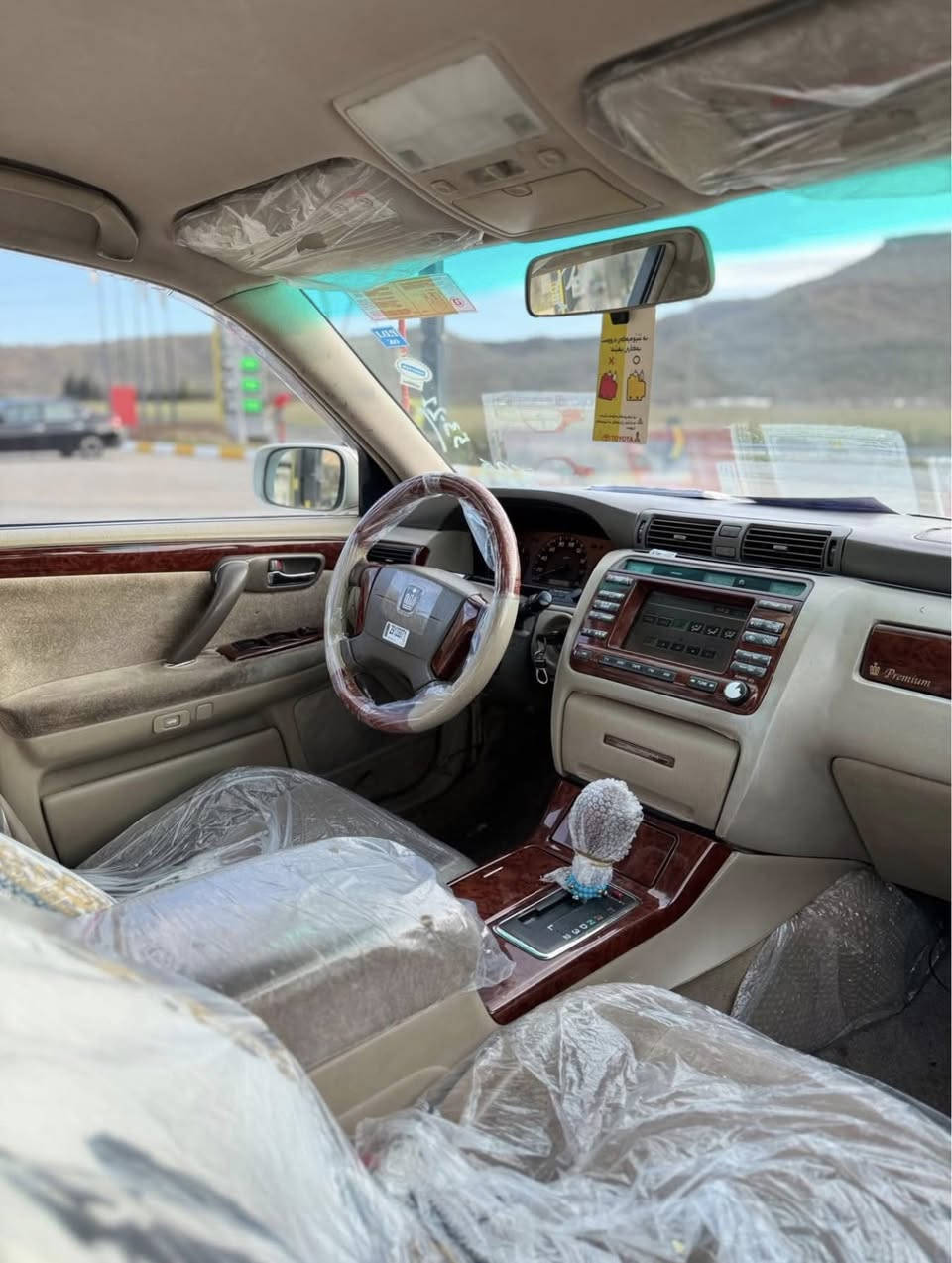 تویتا کڕاون مەلیکە بڕاوە بڕاوە
سعری ٤٣گەڵاو مەجالیکی کەم
موشتەری نی بیزارمان مەکە پیت زۆرە تەلەفۆن مەکە
مەلیکە مۆدیل ٢٠٠٣بڕاوە  بی بۆیاخە سەیارەکە ڕەسمی سۆنەرەکەیم داناوە
٢٠٠٣ی مۆزی 
لایتی پیشو دوای کریستاڵ
٣دوگمەی  ٤کوشن کارەبا پەردە دەشبوڵ نەجەف
مەکینە دیفۆڕی گەورەD175 بی دیلکۆ
بیچاڵ بی شوخت بی بۆیاخ 
کامل کامل جایز کراوە 
تەبرید ساردیو گەرمی بەشەرت 
کامل جایز کراوە هەموو گیانی بەشەرت 
چرکەو ١٠٠دۆلار ببڕە
عەیبوو ١٠٠دۆلار ببڕە
٤تایەو ویلی نەجمەی لۆک لۆک بۆ بەسراوە
هایدرۆلیکی گیڕی گۆڕاوە
هەموو گیانی بەشەرت✅
گیڕومەکینەی بەشەرت
سەیارەکە کامل جوانکاریشی بۆ کراوە
باڵی سنوقی بۆ بەسراوە تەنها سایەقیکی دەویت
لەخزمەت هەموو لایەکم
‎تکایە موشتەری نی سەرمان مەیەشینە🤍

شوێن/ڕانیە
Zh/0750 188 1878
ڤایبەر و واتس ئەپی لەسەرە
