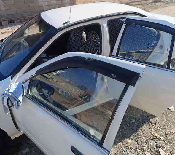 السلام عليكم..
نيسان سني ياباني يسره بلادي موديل 2000
السياره بأسمي والسنويه ساقطه  صارلها شهر 

السعر 33,000 وبيها مجال للشراي .

المكان واسط حي الحكيم..

لمعرفة باقي التفاصيل أتصل وبرسم الخدمه ***********
أو التواصل على الخاص
