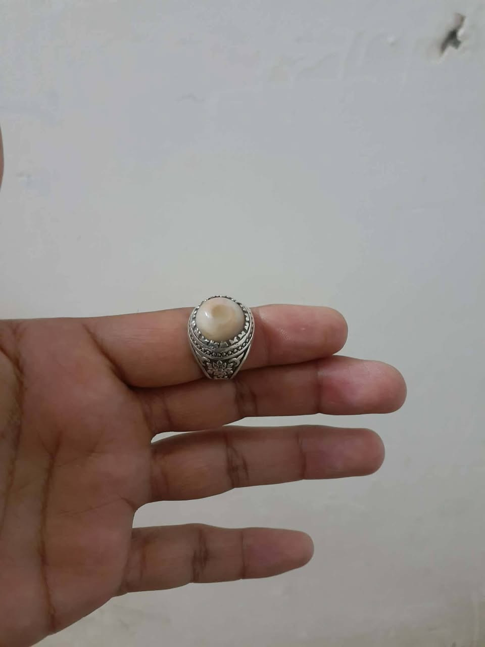 محابس فضه للبيع سعرهن ٦٠ الف اتصل ***********
